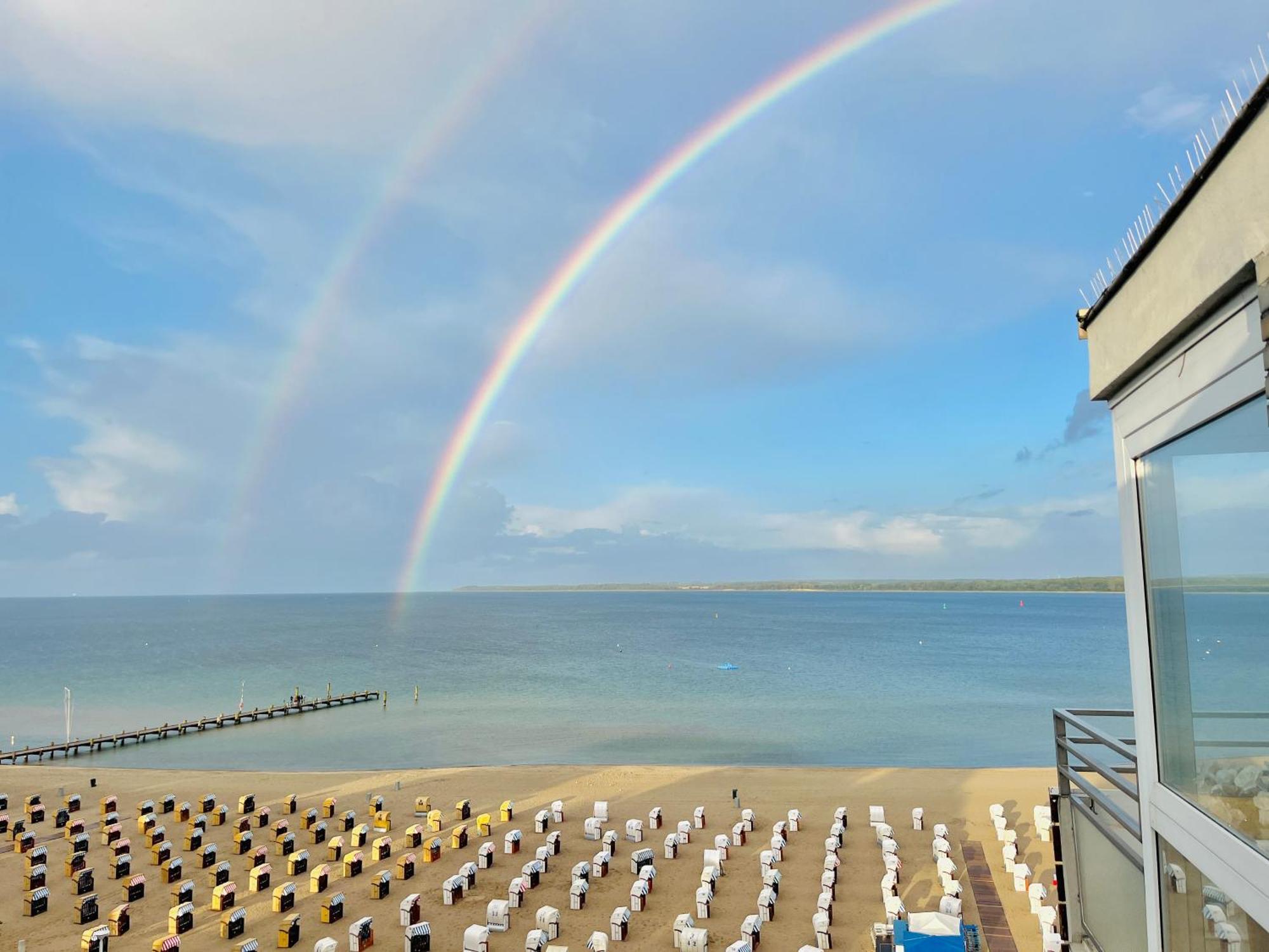Penthaus Horizont Mit Meerblick 뤼베크 외부 사진